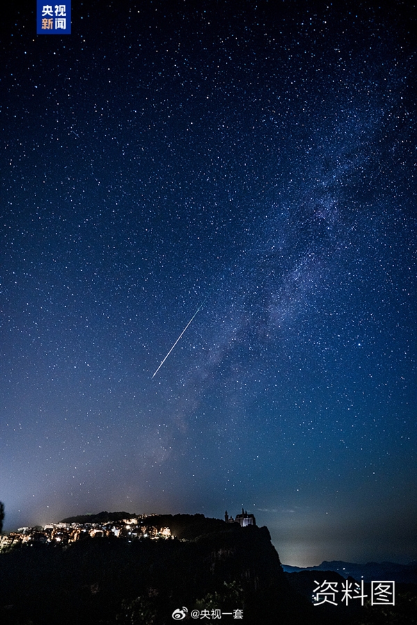 错过等一年！明晚英仙座流星雨极大要来了：肉眼可见 每小时百颗