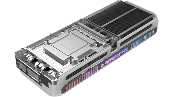 10热管+VC！电竞叛客RTX 5090 D V2 X3W OC震撼来袭！