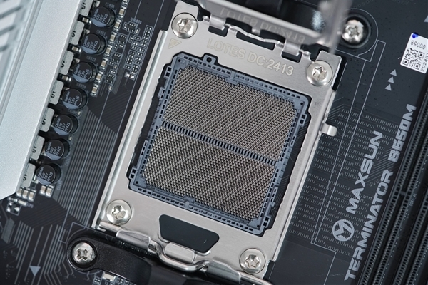 AMD一板传四代：曝下下代Zen7 CPU也将兼容AM5！