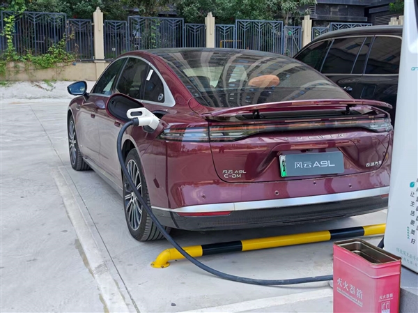 好饭不怕晚！奇瑞风云A9L试驾：油耗、舒适、智能化全无短板