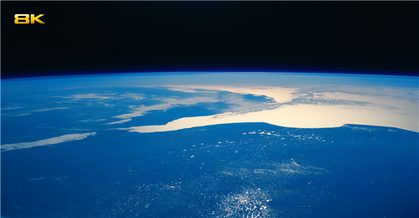 中国首部8K拍摄太空电影来了！《窗外是蓝星》9月5日上映：神十三航天员亲自拍摄