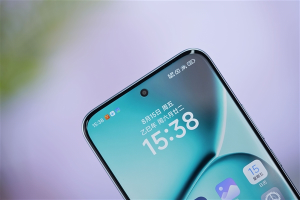 REDMI首款卫星通信手机！REDMI Note 15 Pro+图赏