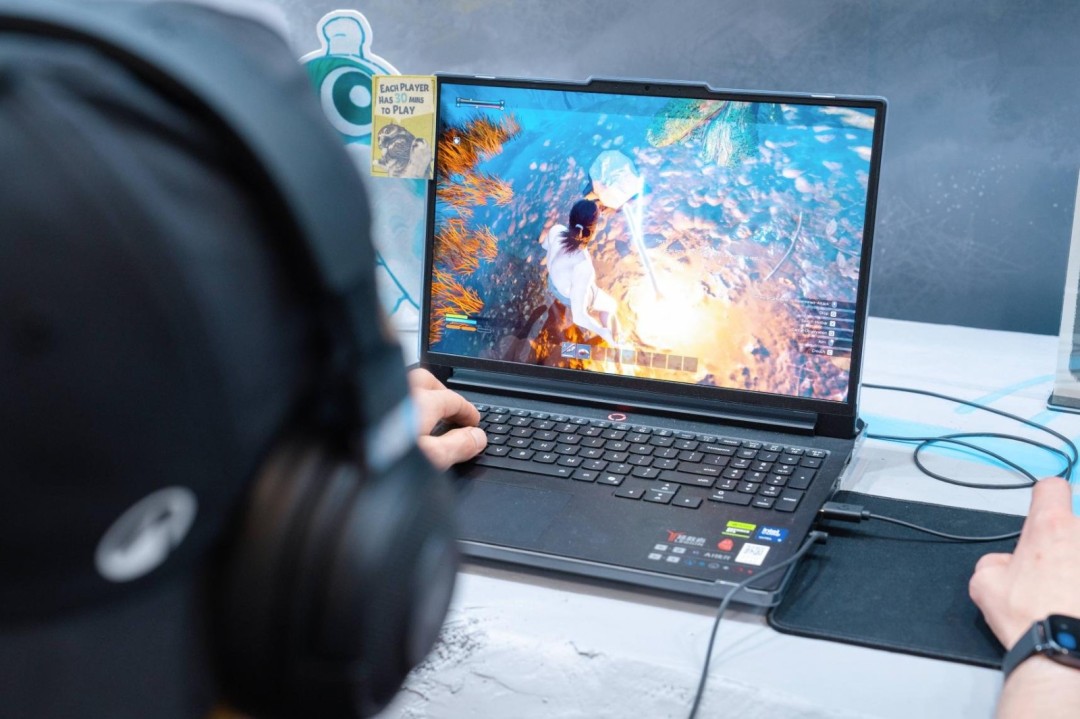 国产生存游戏《山外山》科隆首秀 海外玩家反响热烈