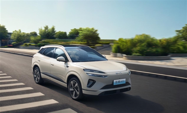 高能超享SUV 比亚迪海狮06长沙区域上市 售价13.98万-16.38万