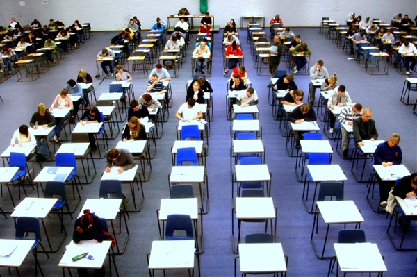 每人学费近百万！特朗普：美国大学系统没中国留学生会垮