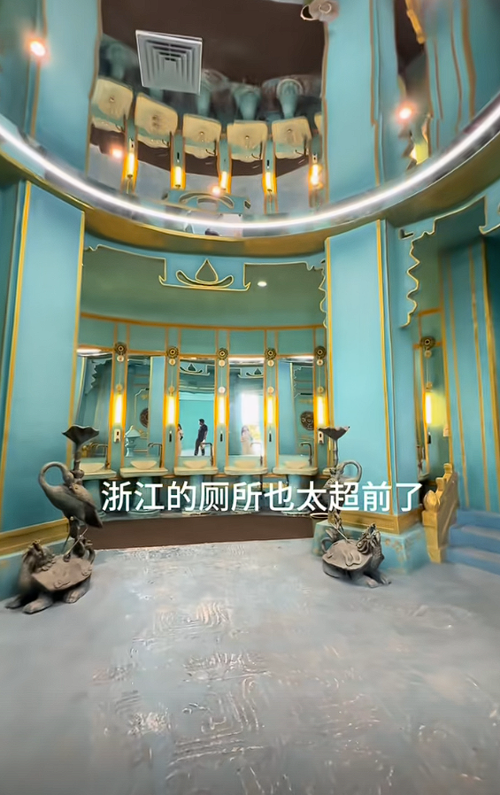 哪吒来了都分不清！浙江湖州景区一厕所高度还原玉虚宫引惊叹