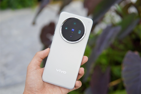 vivo X300首发OriginOS 6 韩伯啸：流畅度升级最明显