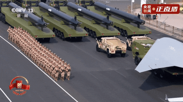 九三阅兵全程回顾：国之重器名场面汇总