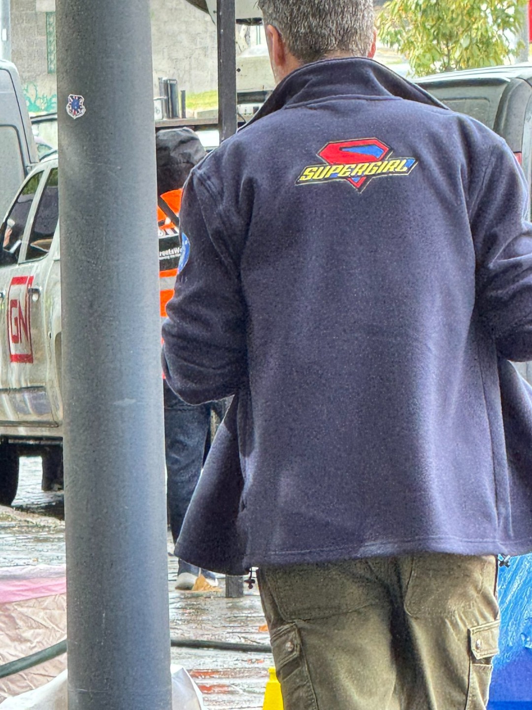 彩蛋提前泄露？《泥面人》片场惊现《超女》Logo