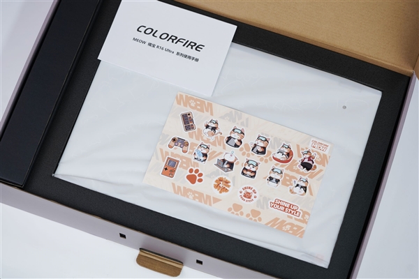 锐龙9 9850HX仅7999元！七彩虹MEOW橘宝R16 Ultra游戏本图赏