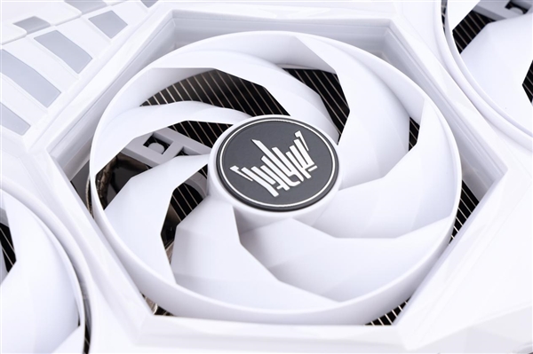 影驰RTX 5080 HOF OC LAB Deluxe-X 评测|纯白旗舰 王者归来