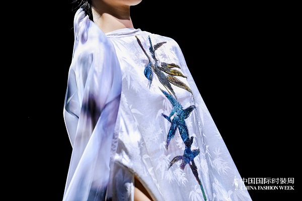 siyun huang · 黄斯赟：时尚+艺术+科技，让中华文化持续言说