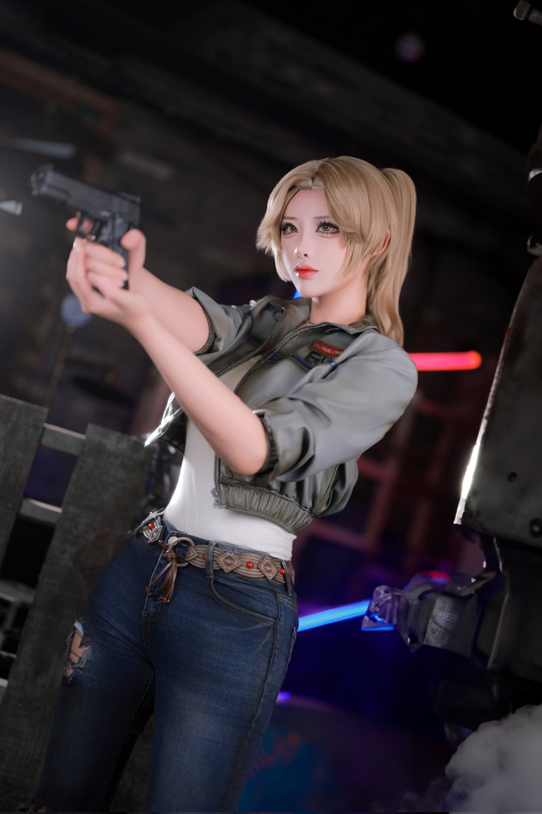 还原度超高！性感韩援Yasal最新《消逝的光芒：困兽》COS美图